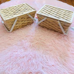 Target bullseye picnic basket